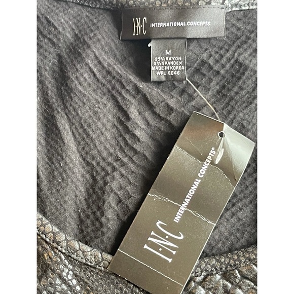 International Concepts Black animal print Career Shell top size medium NWT $49 - Picture 6 of 7